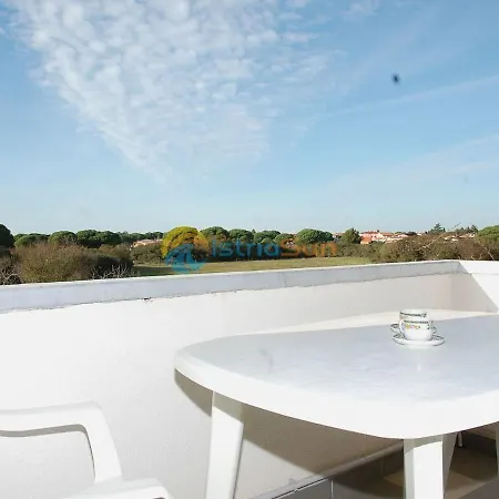 With Parking Space Stinjan, - 19643 Apartment