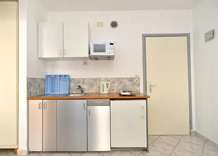 With Parking Space Stinjan, - 19643 Διαμέρισμα Πούλα